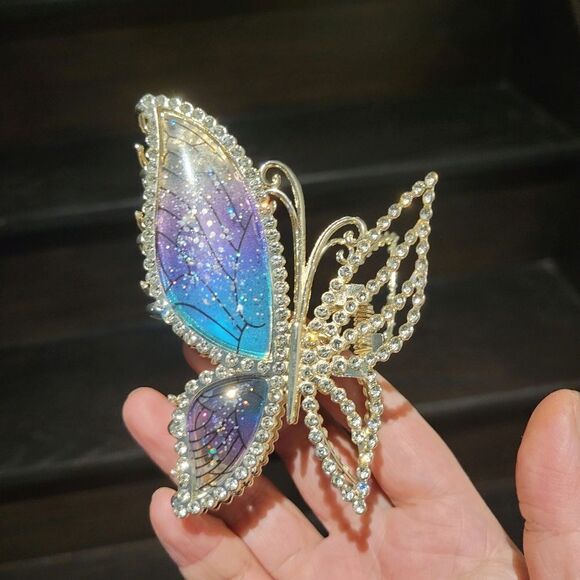 Brand New Gold Rhinestone Butterfly Hair Clip - Picture 2 of 7